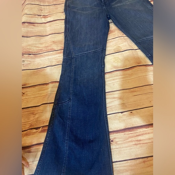 Free People Bell Bottom Flare Jeans 61855-16515125 Flare jeans,Flare denim jeans - Picture 2 of 11